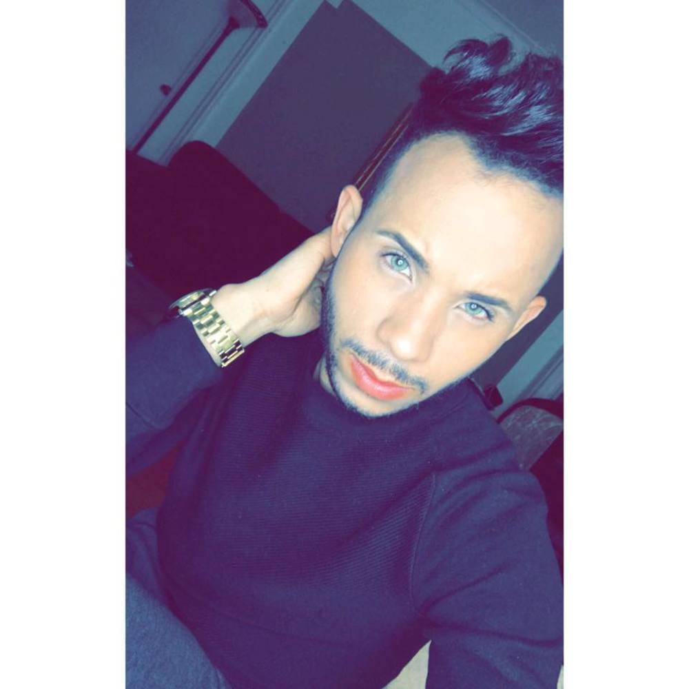 Meet your Posher, Carlos